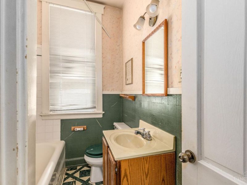 1525 Joseph Street, Cincinnati, OH 45237 Photo 18