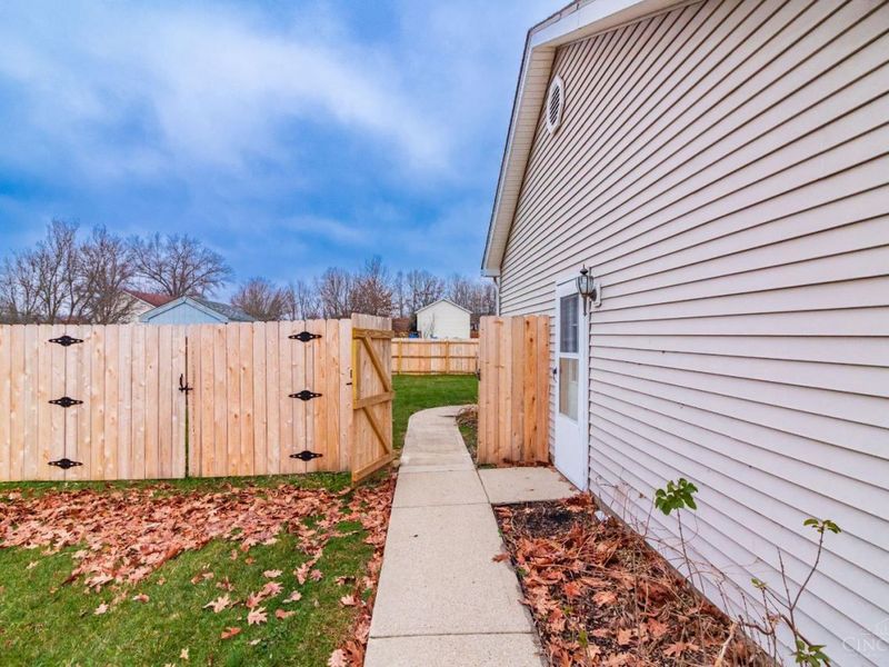 105 Maple Ridge Avenue, Mount Orab, OH 45154 Photo 15