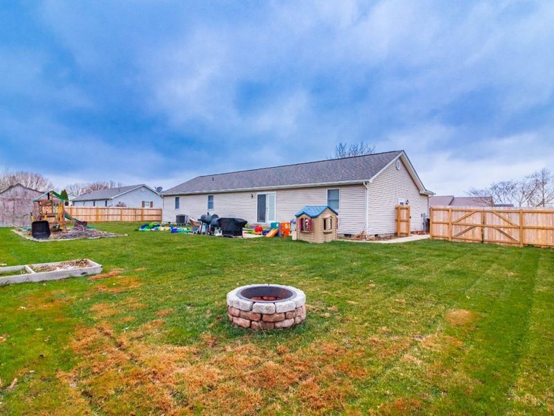 105 Maple Ridge Avenue, Mount Orab, OH 45154 Photo 18