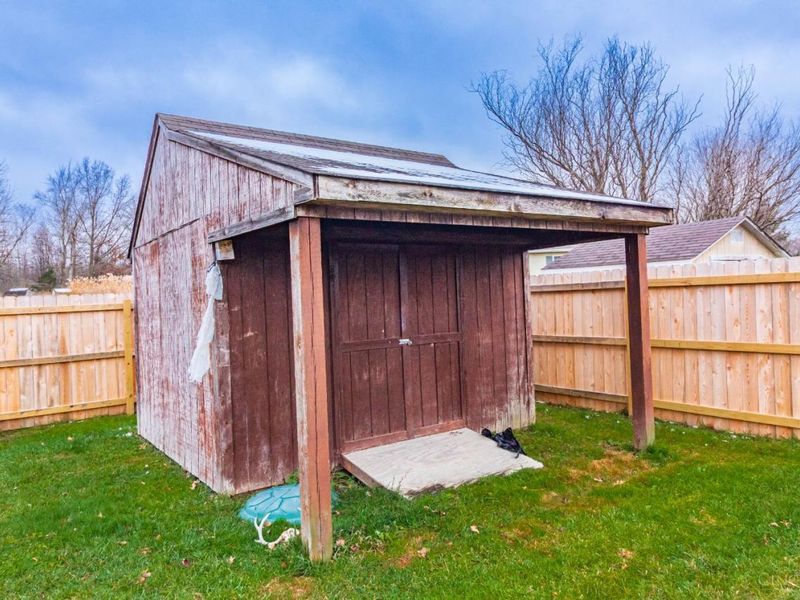 105 Maple Ridge Avenue, Mount Orab, OH 45154 Photo 19