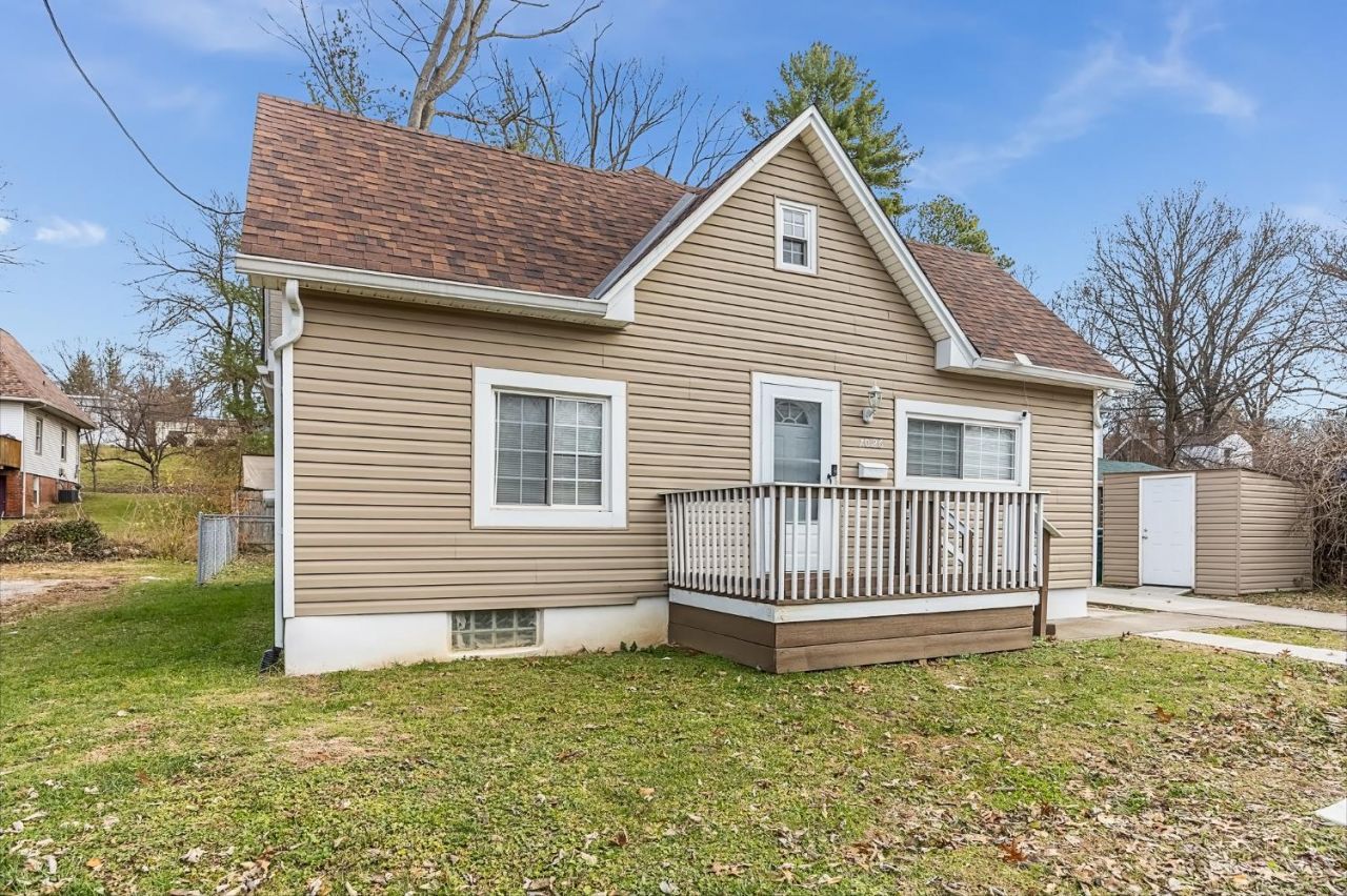 7026 River Road, Cincinnati, OH 45233 Main Photo