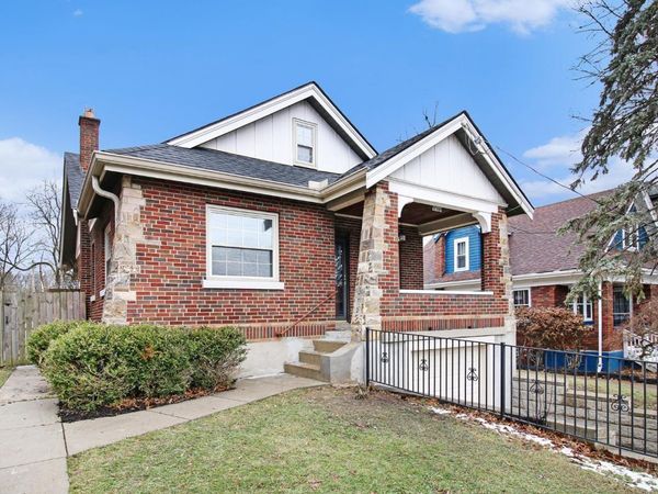 3823 Applegate Avenue, Cheviot, OH 45211