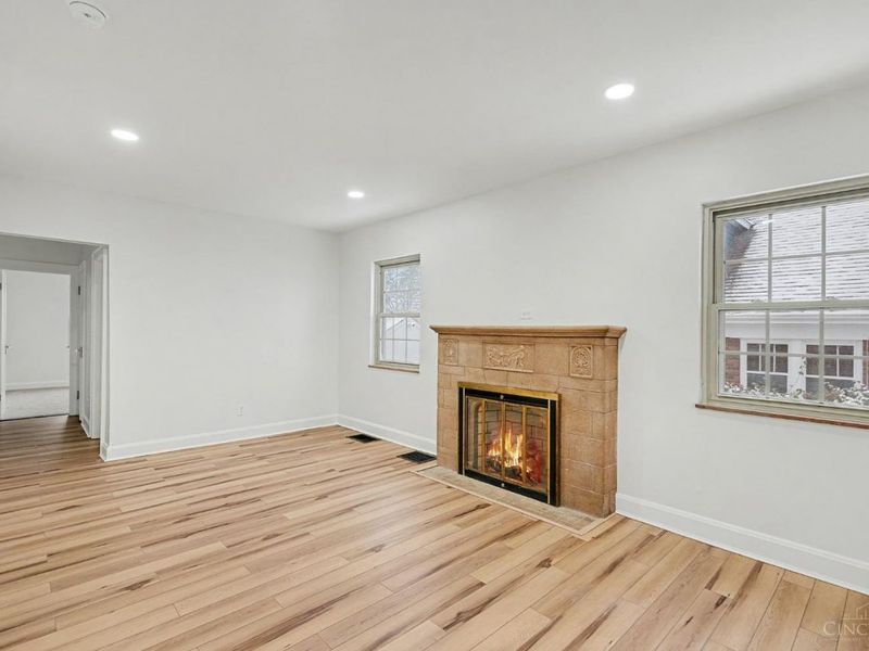 3823 Applegate Avenue, Cheviot, OH 45211 Photo 3