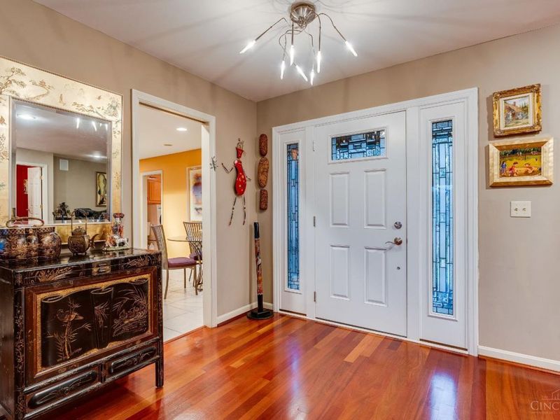 16 Woodcreek Drive, Blue Ash, OH 45241 Photo 11