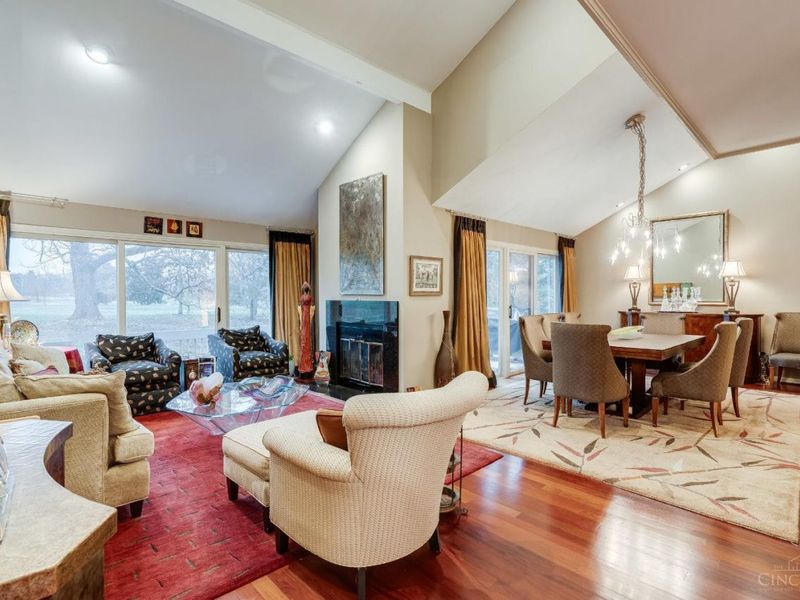 16 Woodcreek Drive, Blue Ash, OH 45241 Photo 24