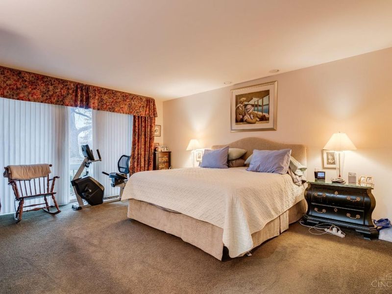 16 Woodcreek Drive, Blue Ash, OH 45241 Photo 31