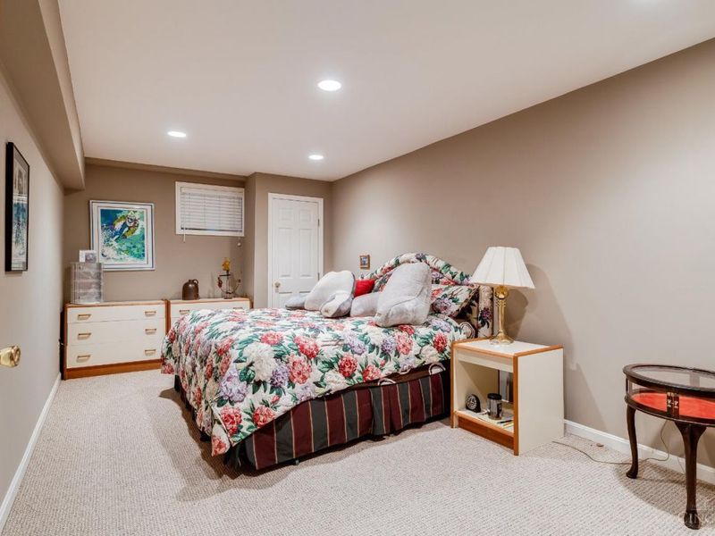 16 Woodcreek Drive, Blue Ash, OH 45241 Photo 38