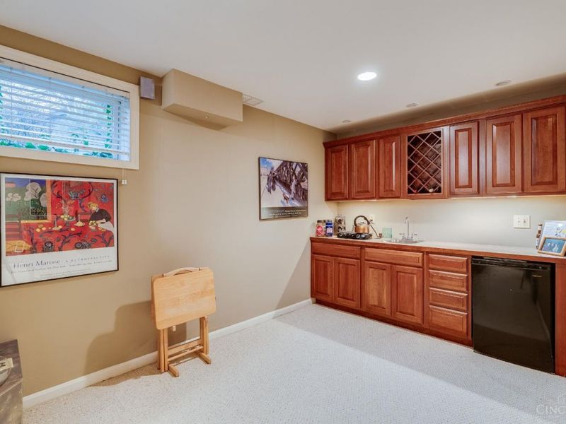 16 Woodcreek Drive, Blue Ash, OH 45241 Photo 43