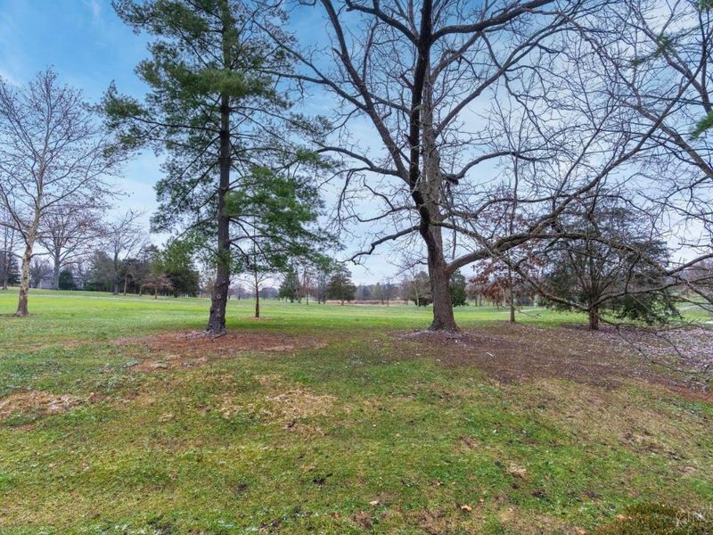 16 Woodcreek Drive, Blue Ash, OH 45241 Photo 7