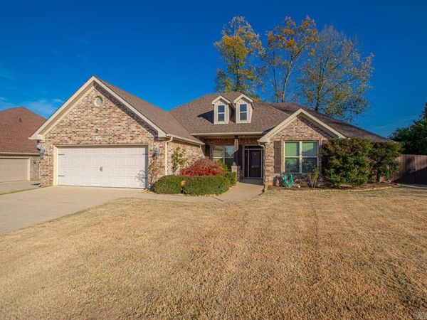 3018 DAPPLE GRAY, Benton, AR 72015