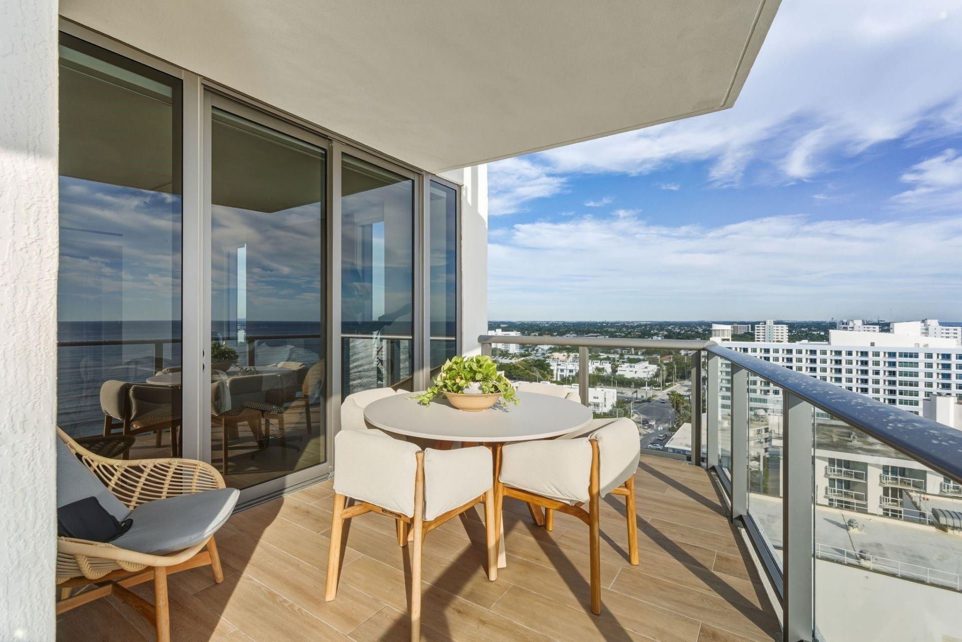 1116 N Ocean Boulevard, Unit 1506, Pompano Beach, FL 33062 Photo