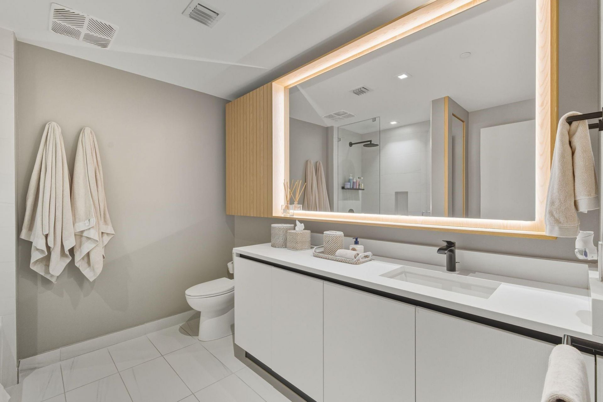 1116 N Ocean Boulevard, Unit 1506, Pompano Beach, FL 33062 Photo