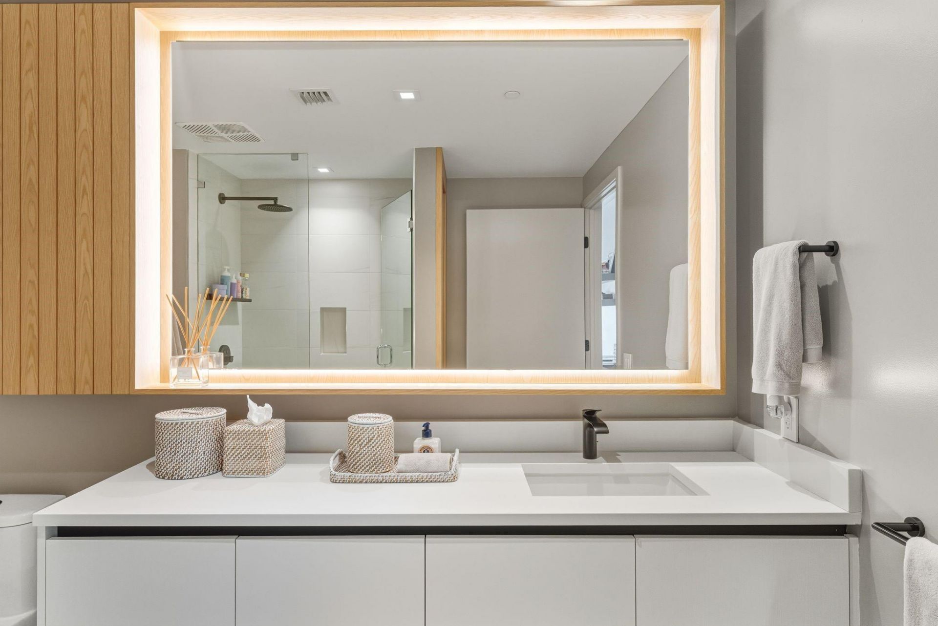 1116 N Ocean Boulevard, Unit 1506, Pompano Beach, FL 33062 Photo