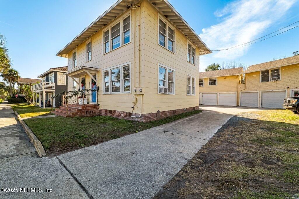 822 1st Street, Unit 822-824, Neptune Beach, FL 32266 Photo