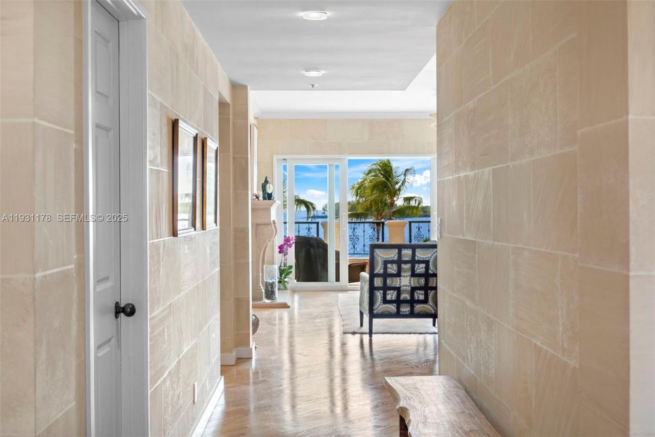 2332 Fisher Island Dr , Unit 4302, Miami Beach, FL 33109 Photo