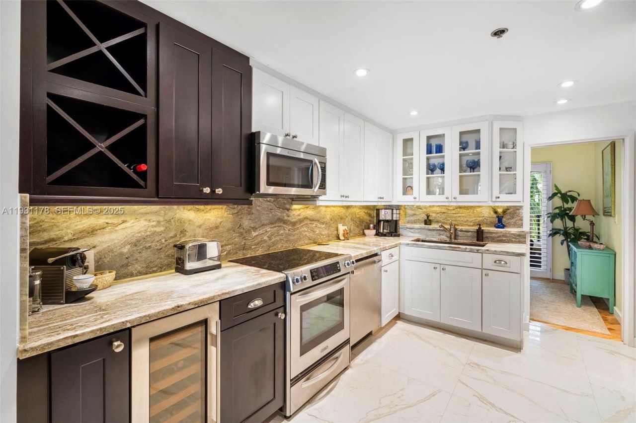 2332 Fisher Island Dr , Unit 4302, Miami Beach, FL 33109 Photo