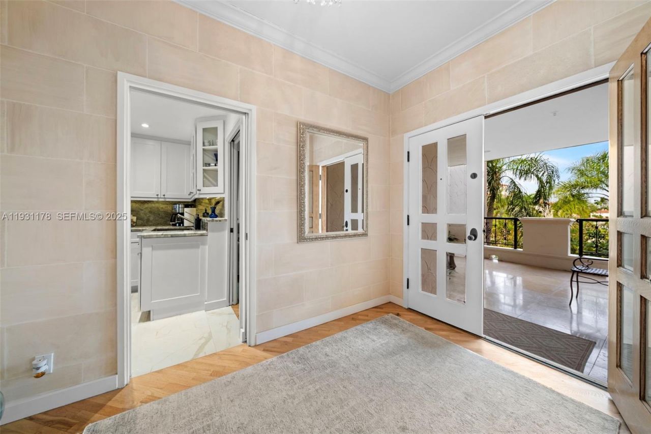 2332 Fisher Island Dr , Unit 4302, Miami Beach, FL 33109 Photo