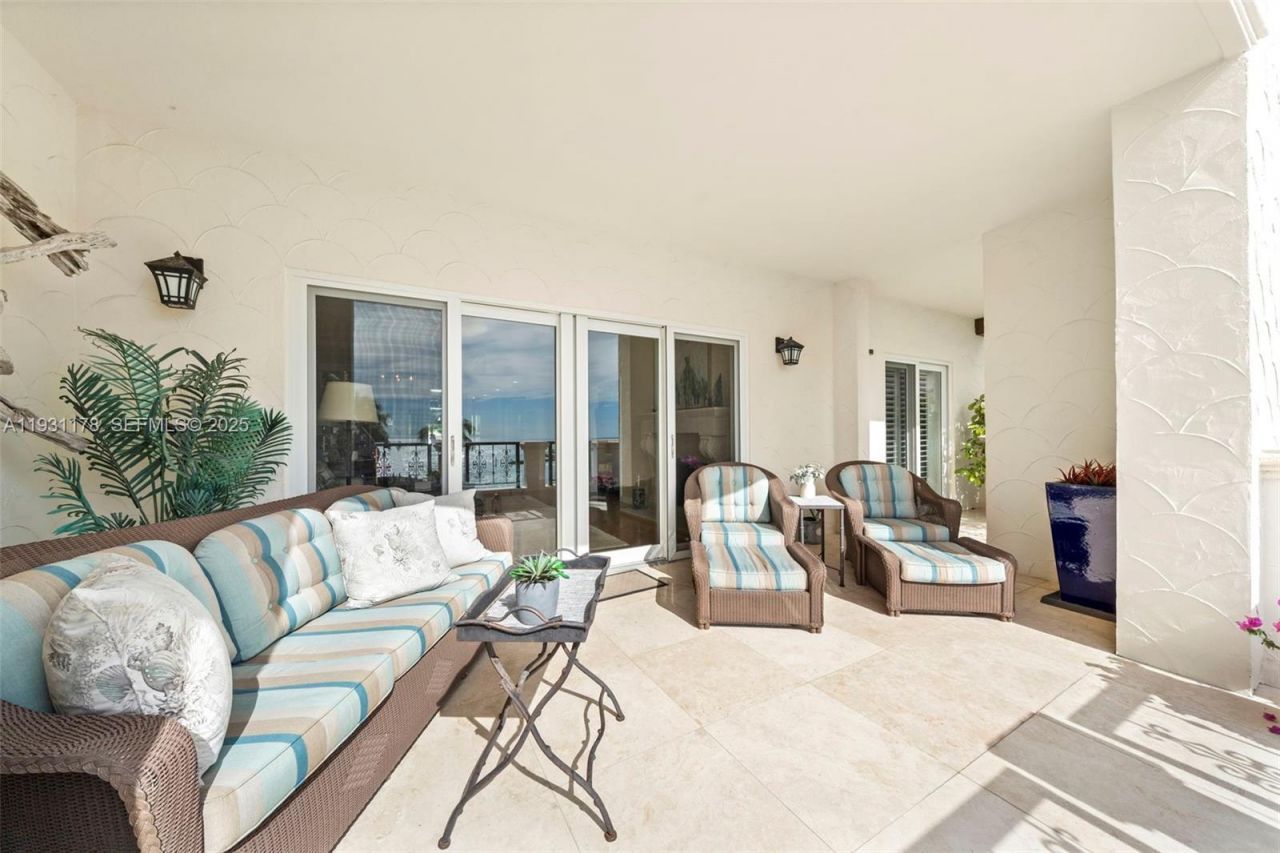 2332 Fisher Island Dr , Unit 4302, Miami Beach, FL 33109 Photo