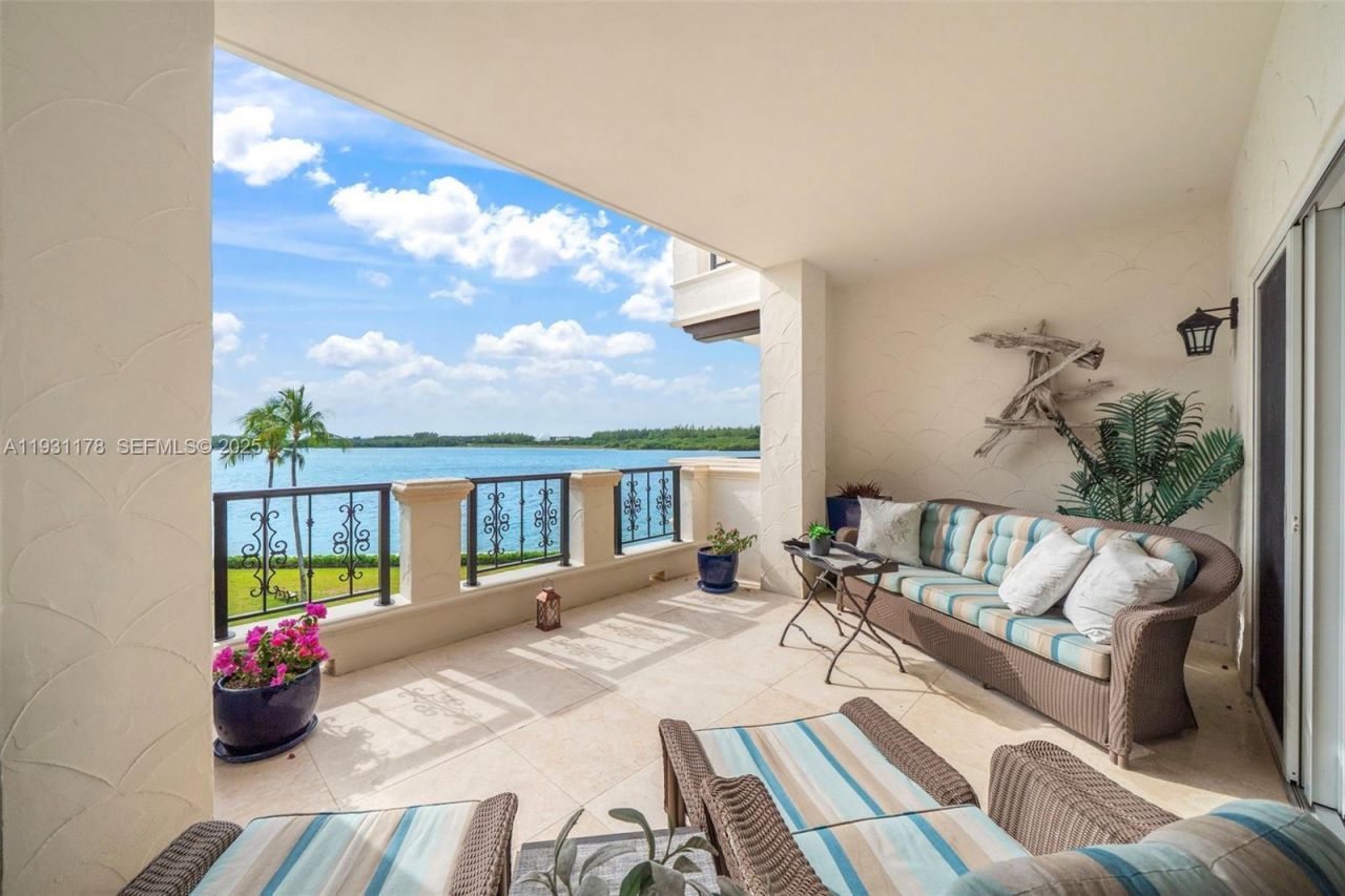 2332 Fisher Island Dr , Unit 4302, Miami Beach, FL 33109 Photo