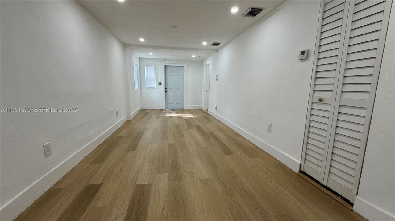 6859 NW 17th Ave, Miami, FL 33147 Photo