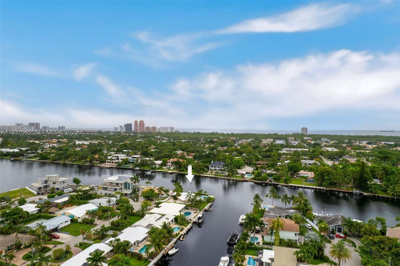 2130 NE 15th St, Fort Lauderdale, FL 33304 Photo