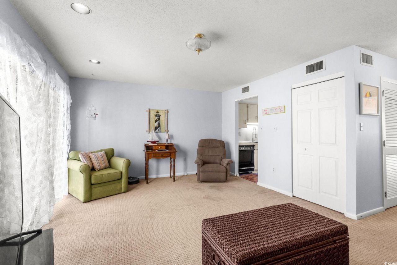 1000 11th Ave. N Photo 7