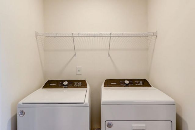 5682 Sablewood Street Photo 21