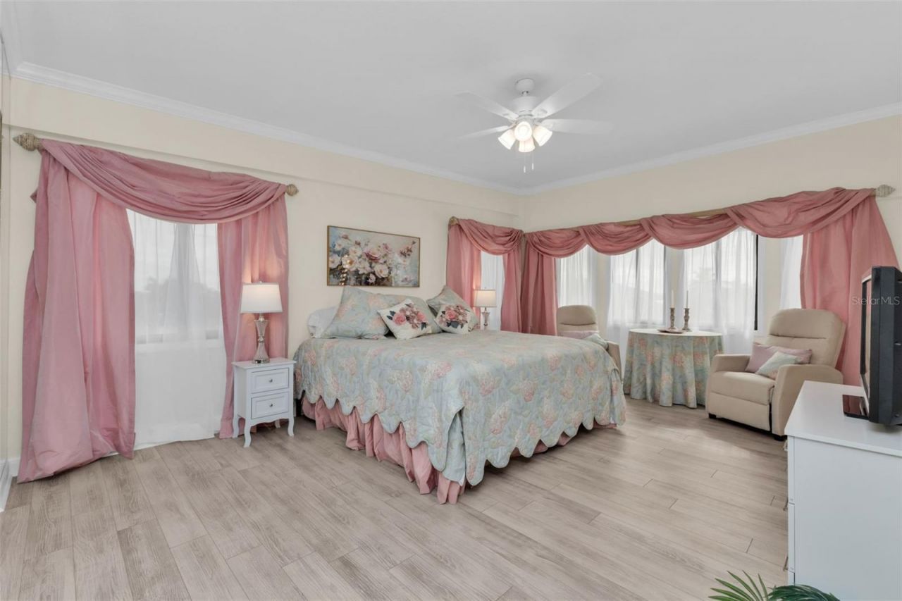 1601 Park Beach Circle, Unit 136/18, Punta Gorda, FL 33950 Photo
