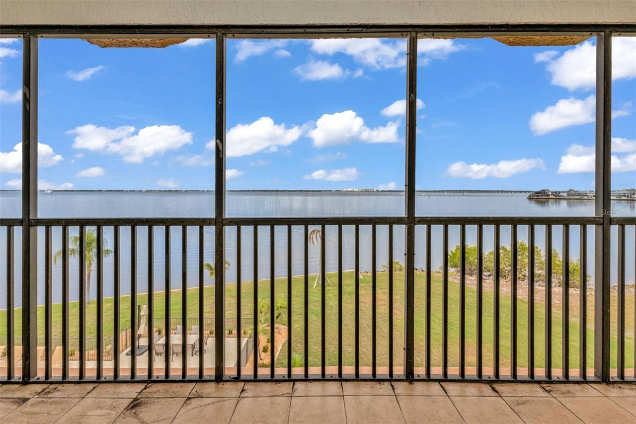 1601 Park Beach Circle, Unit 136/18, Punta Gorda, FL 33950 Photo