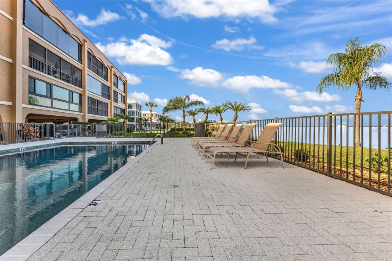 1601 Park Beach Circle, Unit 136/18, Punta Gorda, FL 33950 Photo