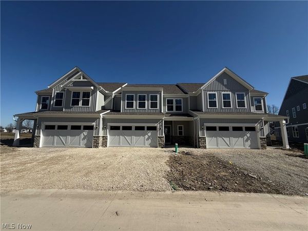 761 Rock Harbor, Avon Lake, OH 44012