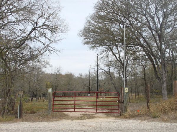 3816 FM 1854, Dale, TX 78616