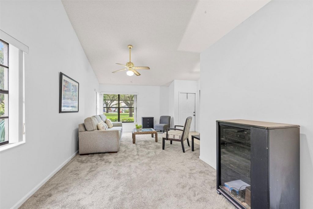 425 Shadow Wood Lane, Coral Springs, FL 33071 Photo