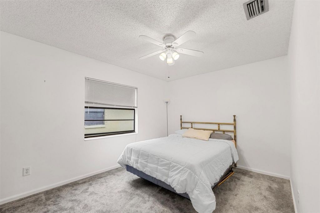 425 Shadow Wood Lane, Coral Springs, FL 33071 Photo