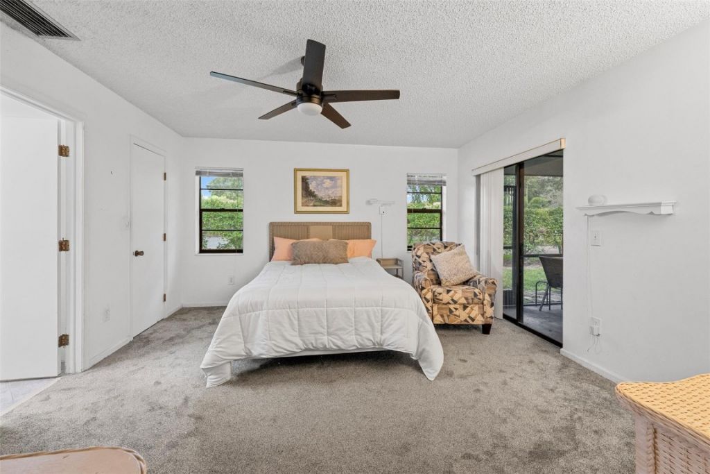 425 Shadow Wood Lane, Coral Springs, FL 33071 Photo