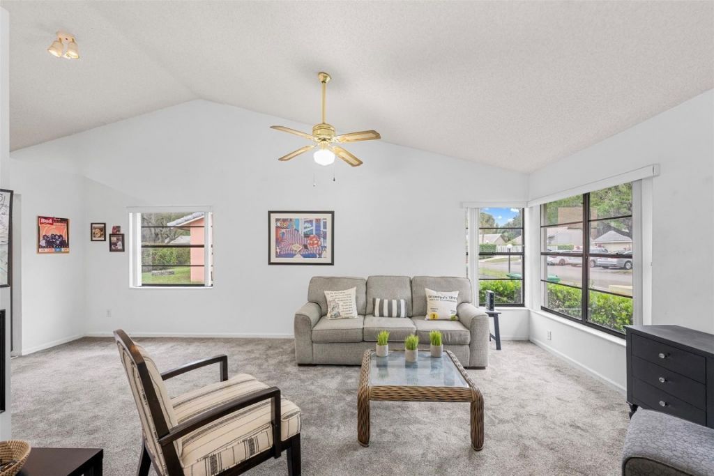 425 Shadow Wood Lane, Coral Springs, FL 33071 Photo