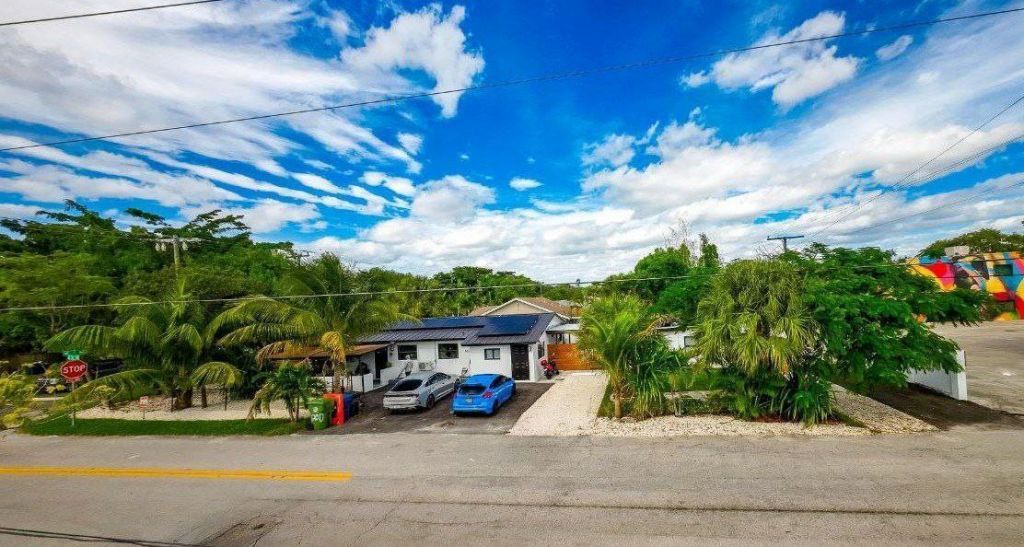 1202 NE 3rd Avenue, Fort Lauderdale, FL 33304 Photo