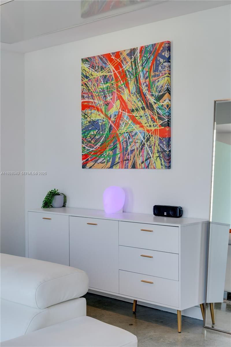 151 SE 1st St, Unit 3008, Miami, FL 33131 Photo