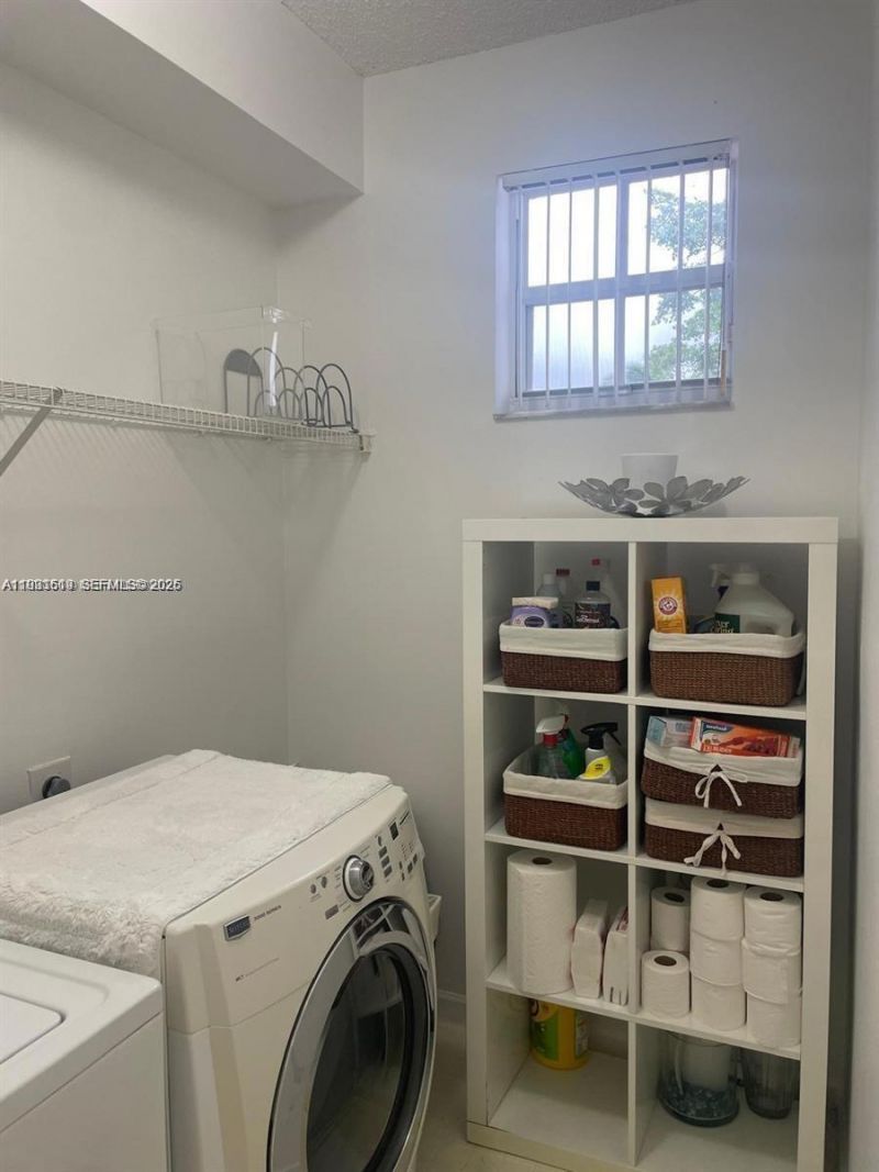 3105 NE 184th St, Unit 7202, Aventura, FL 33160 Photo