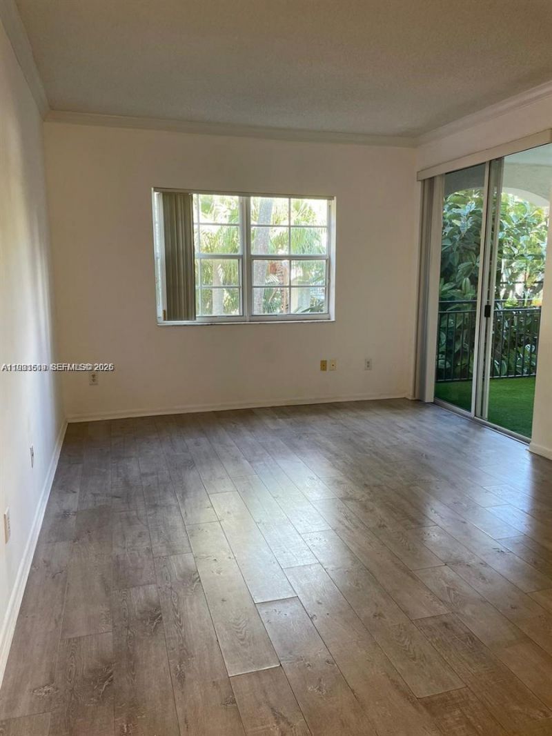 3105 NE 184th St, Unit 7202, Aventura, FL 33160 Photo
