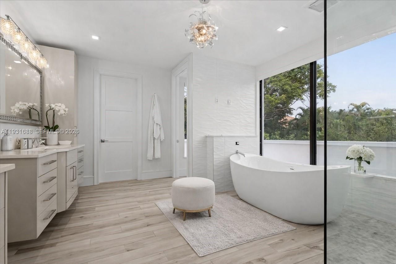 3800 Crayton Road, Naples, FL 34103 Photo
