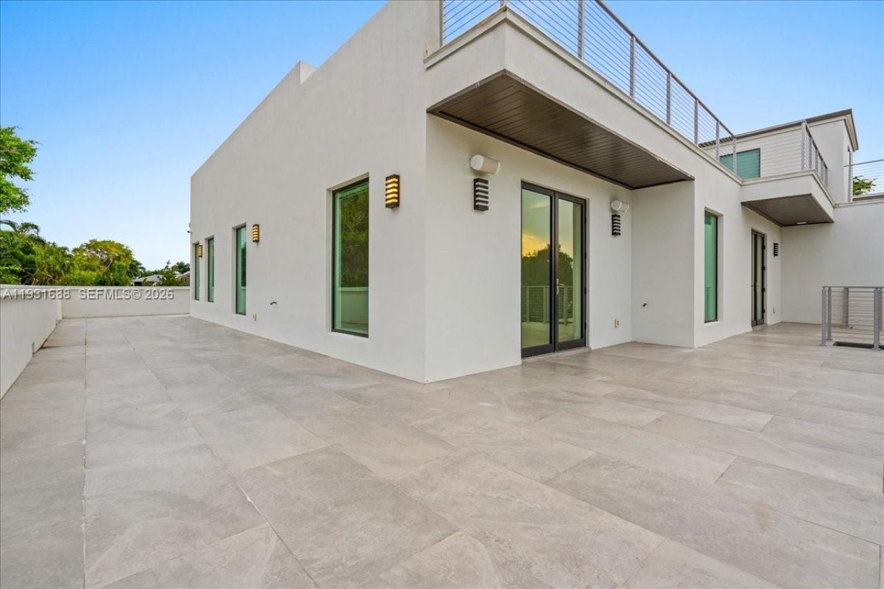 3800 Crayton Road, Naples, FL 34103 Photo