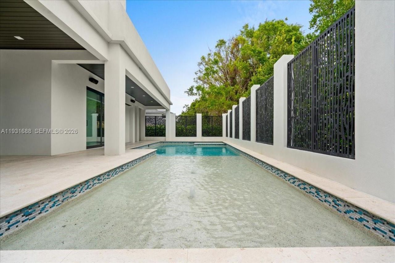 3800 Crayton Road, Naples, FL 34103 Photo