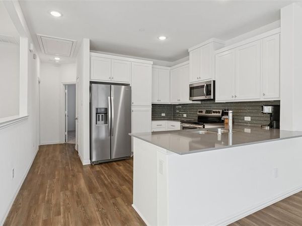 4703 Kindred Street, Haltom City, TX 76117