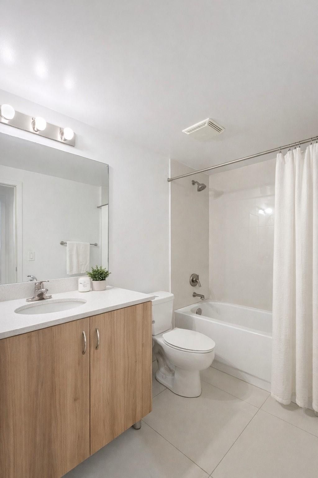 601 NE 23rd Street, Unit 902, Miami, FL 33137 Photo