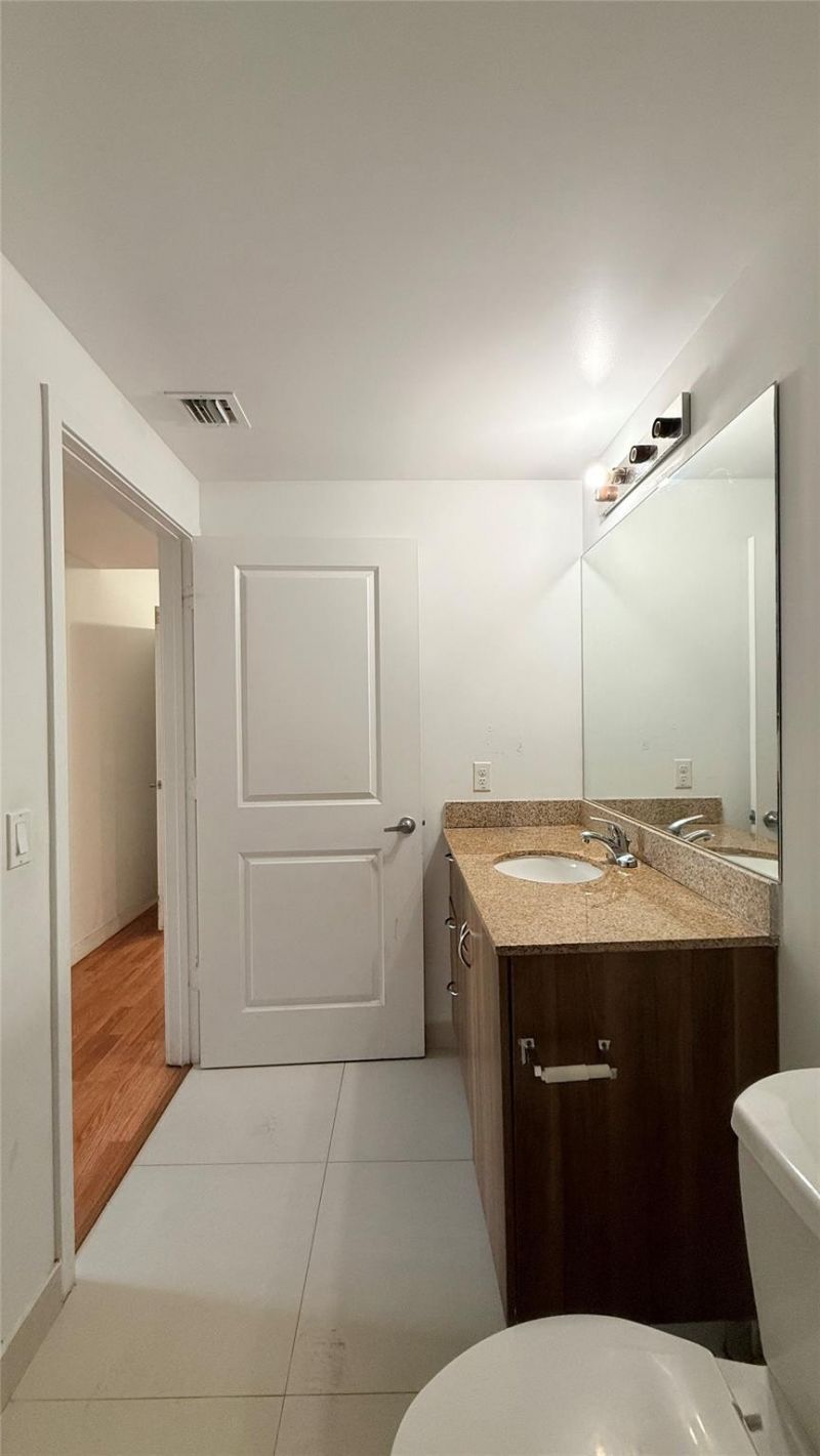 601 NE 23rd Street, Unit 902, Miami, FL 33137 Photo