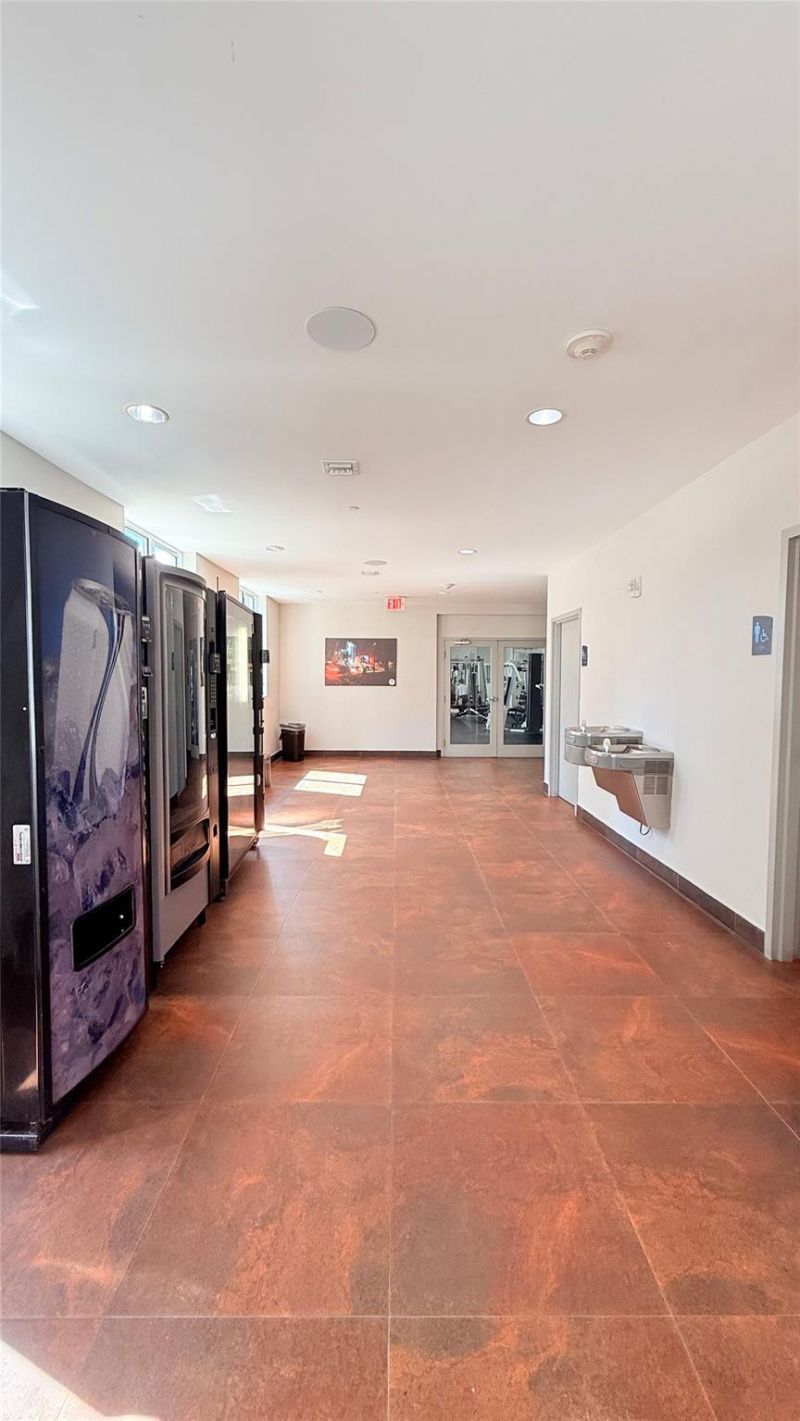 601 NE 23rd Street, Unit 902, Miami, FL 33137 Photo