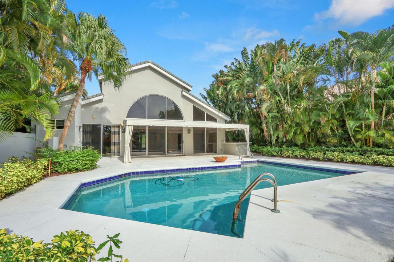 2571 Marseille Drive, Palm Beach Gardens, FL 33410 Photo