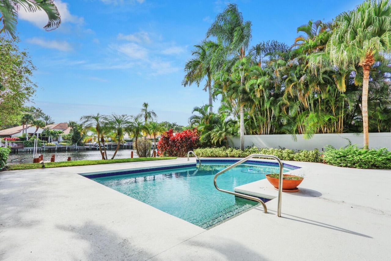 2571 Marseille Drive, Palm Beach Gardens, FL 33410 Photo