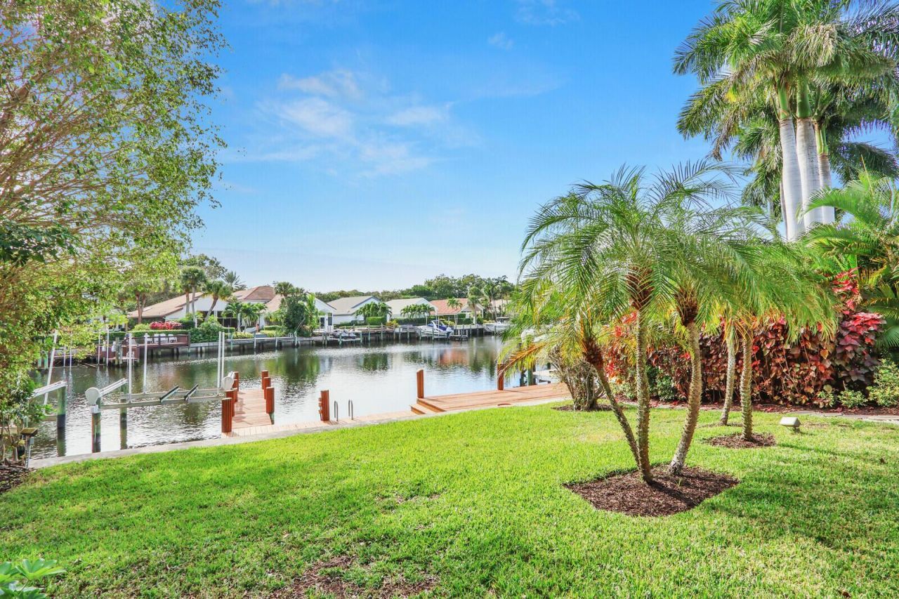 2571 Marseille Drive, Palm Beach Gardens, FL 33410 Photo